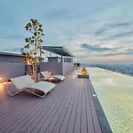 Comfy Private Room With Infinity Pool
